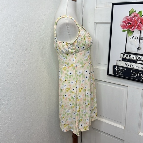 With Jéan Grazia Floral Mini Dress Size S - Picture 3 of 9